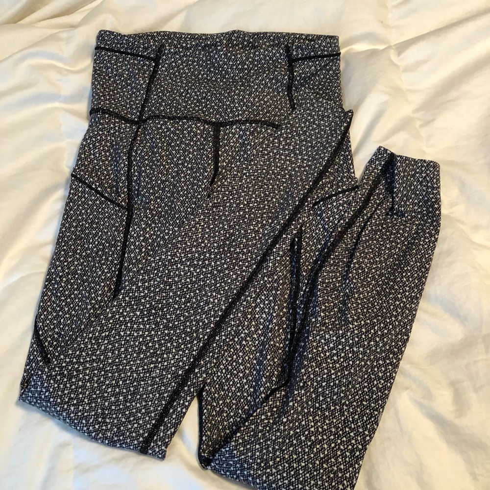 Lulu lemon leggings